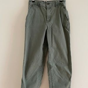 GAP Barrel High Rise OLIVE GREEN Khakis